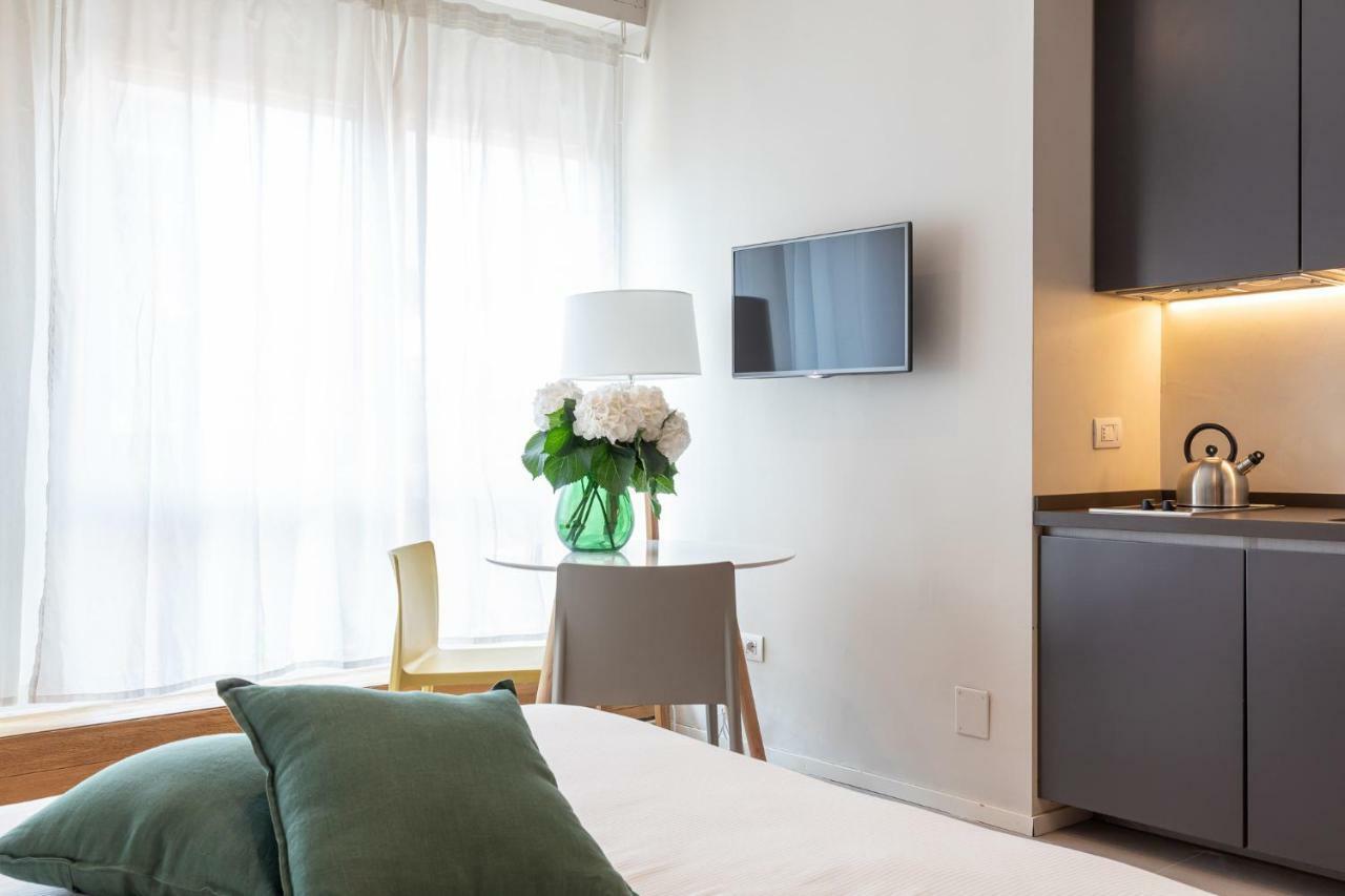 Beplace Garibaldi Suites Mailand Exterior foto